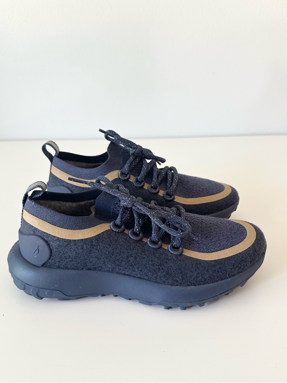 Allbirds Wool Runner Mizzle Weather Sneakers Blue Tan Women’s Size 8.5